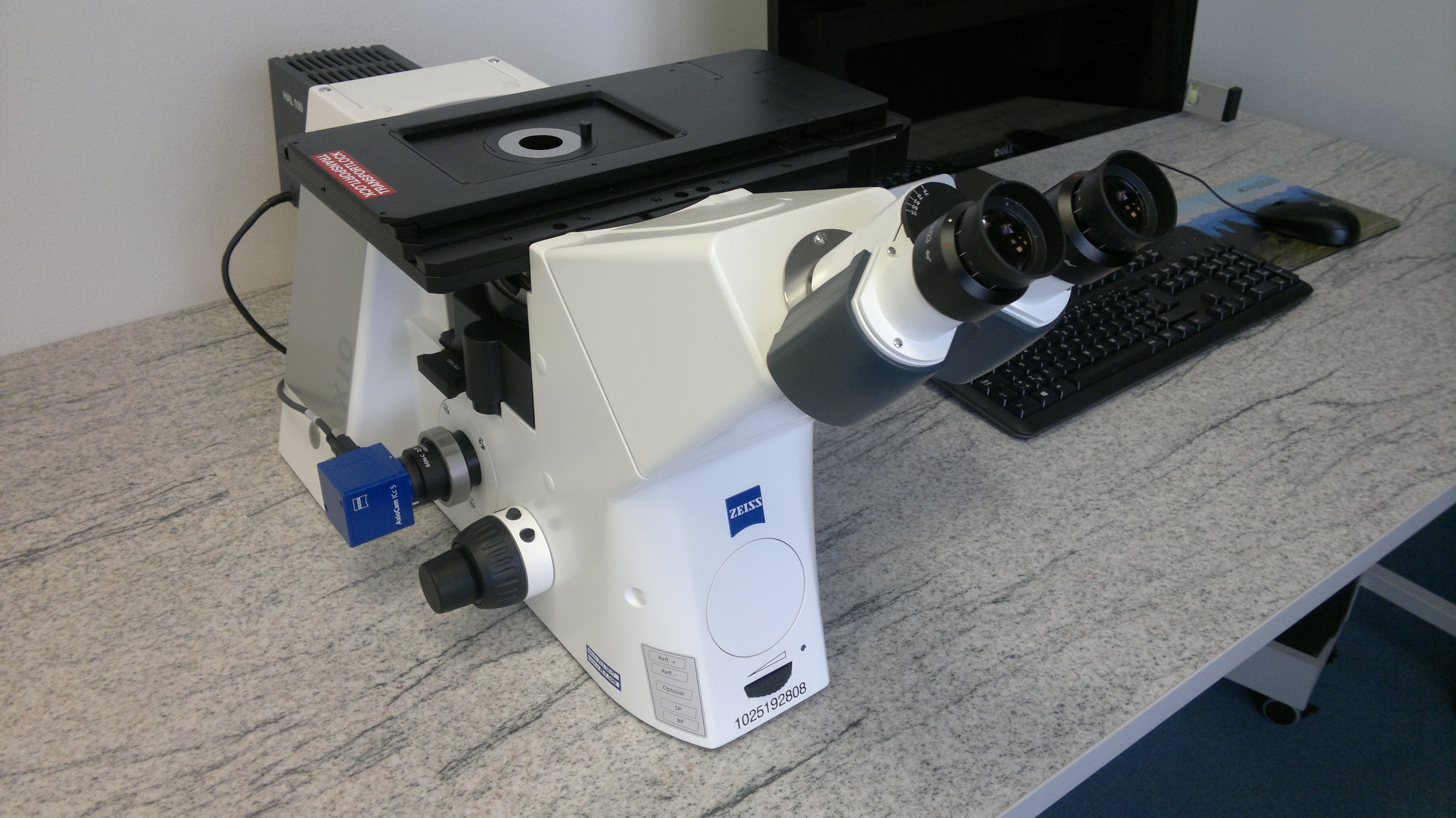 metalografický invertovaný mikroskop ZEISS Axio.Observer Z1m
